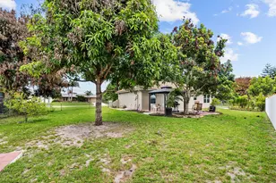 265 SW Dalton Cir, Port Saint Lucie, FL 34953 - Photo 21