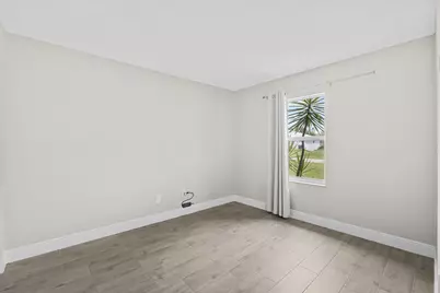 265 SW Dalton Circle, Port Saint Lucie, FL 34953 - Photo 21