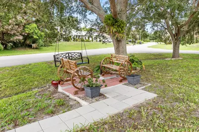 265 SW Dalton Circle, Port Saint Lucie, FL 34953 - Photo 17