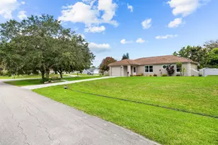 265 SW Dalton Cir, Port Saint Lucie, FL 34953 - Photo 19
