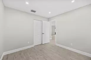 265 SW Dalton Cir, Port Saint Lucie, FL 34953 - Photo 17