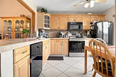 611 Banks Road, Margate, FL 33063 - Photo 5