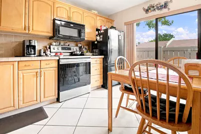 611 Banks Road, Margate, FL 33063 - Photo 9