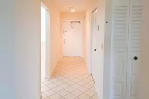 24 Abbey Ln, Delray Beach, FL 33446 - Photo 3