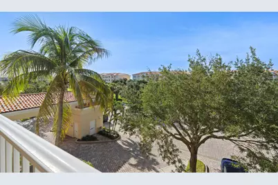 16 Harbour Isle Drive W #302, Fort Pierce, FL 34949 - Photo 13