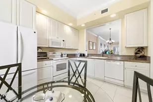 16 Harbour Isle Dr W, Fort Pierce, FL 34949 - Photo 3