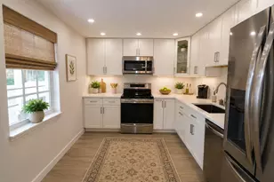 3980 Oaks Clubhouse Dr, Pompano Beach, FL 33069 - Photo 3