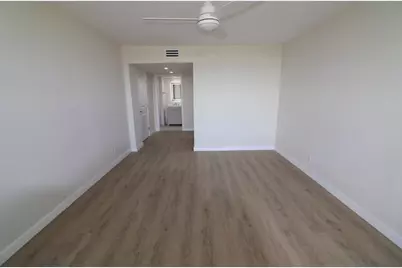 3980 Oaks Clubhouse Drive #511, Pompano Beach, FL 33069 - Photo 7