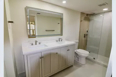 3980 Oaks Clubhouse Drive #511, Pompano Beach, FL 33069 - Photo 9