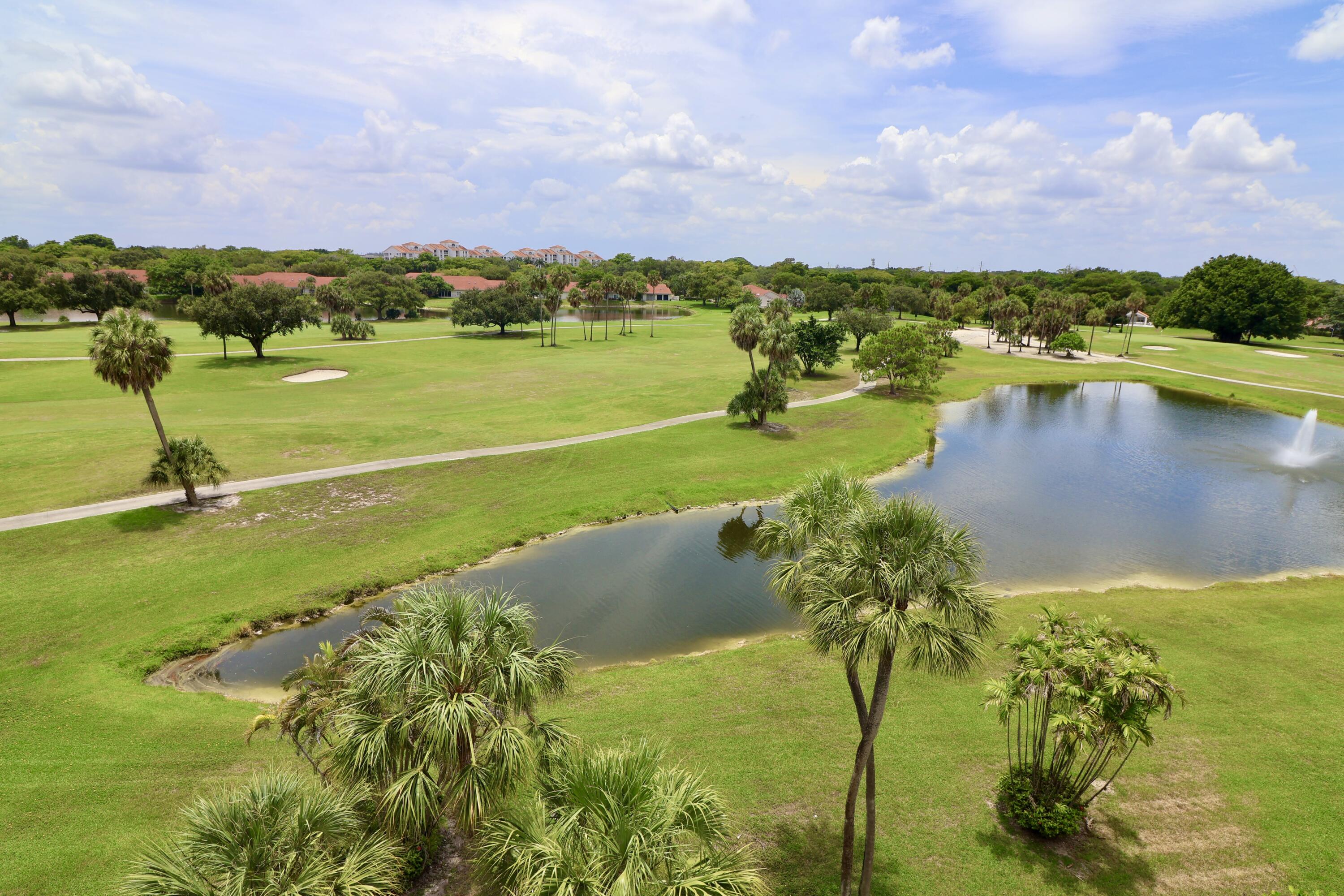 3980 Oaks Clubhouse Dr #511 - 3980 Oaks Clubhouse Dr #511, Pompano Beach, FL 33069 Luxury Property | Jose Angel Pina