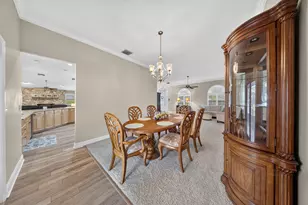 3601 Cottonwood Dr, Fort Pierce, FL 34981 - Photo 11