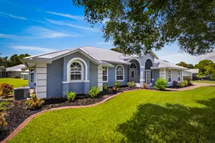 3601 Cottonwood Dr, Fort Pierce, FL 34981 - Photo 3