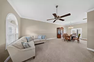 3601 Cottonwood Dr, Fort Pierce, FL 34981 - Photo 9