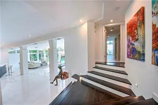 28 Pelican Dr, Fort Lauderdale, FL 33301 - Photo 9
