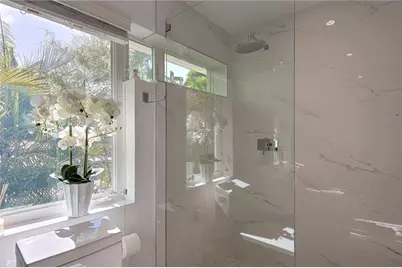 28 Pelican Drive, Fort Lauderdale, FL 33301 - Photo 21