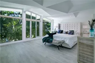28 Pelican Dr, Fort Lauderdale, FL 33301 - Photo 23