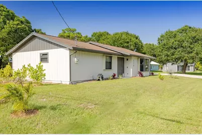 2714 Rhode Island Avenue, Fort Pierce, FL 34947 - Photo 7