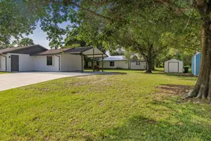 2714 Rhode Island Ave, Fort Pierce, FL 34947 - Photo 17