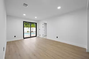 360 Saturn Ave, Tequesta, FL 33469 - Photo 13