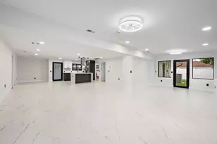 360 Saturn Ave, Tequesta, FL 33469 - Photo 9