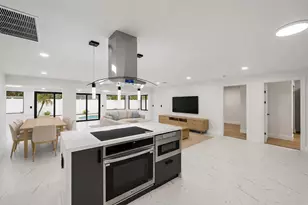 360 Saturn Ave, Tequesta, FL 33469 - Photo 5