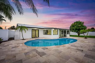 360 Saturn Ave, Tequesta, FL 33469 - Photo 27