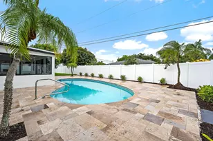360 Saturn Ave, Tequesta, FL 33469 - Photo 39