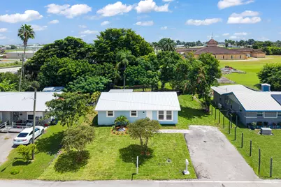 625 NW 14th Street, Belle Glade, FL 33430 - Photo 29