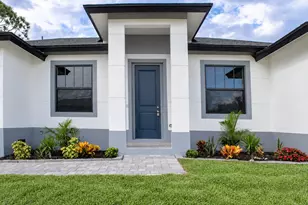 15633 Lakeland Cir, Port Charlotte, FL 33981 - Photo 3
