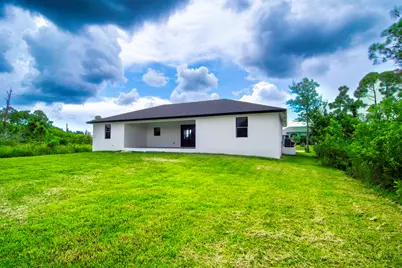 15633 Lakeland Circle, Port Charlotte, FL 33981 - Photo 25