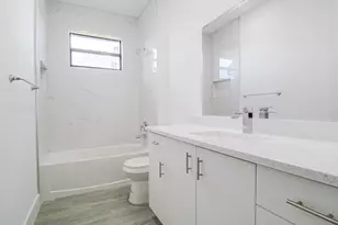 15633 Lakeland Cir, Port Charlotte, FL 33981 - Photo 19