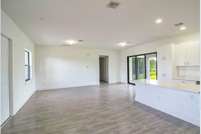 15633 Lakeland Circle, Port Charlotte, FL 33981 - Photo 3