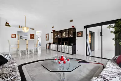 8179 Whispering Palm Drive, Boca Raton, FL 33496 - Photo 15