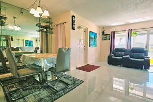 1004 Green Pine Blvd, West Palm Beach, FL 33409 - Photo 3