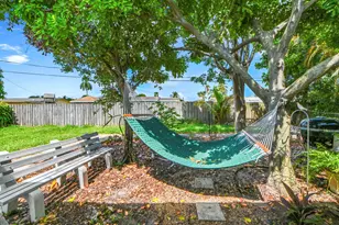 149 Cayman Dr, Palm Springs, FL 33461 - Photo 17