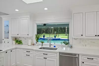 13343 Doubletree Circle, Wellington, FL 33414 - Photo 19