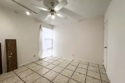 2540 Boundbrook Boulevard #204, Palm Springs, FL 33406 - Photo 11