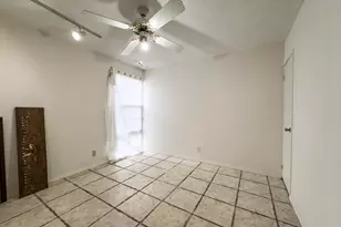 2540 Boundbrook Blvd, Palm Springs, FL 33406 - Photo 11