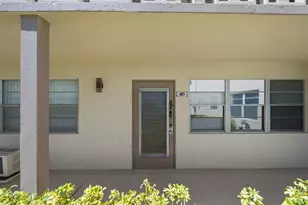 489 Tilford W, Deerfield Beach, FL 33442 - Photo 5