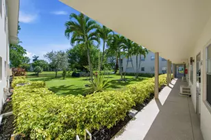 489 Tilford W, Deerfield Beach, FL 33442 - Photo 3