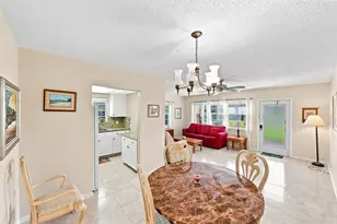 489 Tilford W, Deerfield Beach, FL 33442 - Photo 15