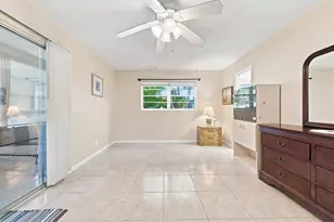 489 Tilford W, Deerfield Beach, FL 33442 - Photo 27