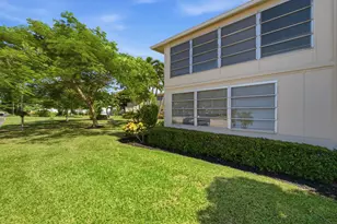 489 Tilford W, Deerfield Beach, FL 33442 - Photo 33