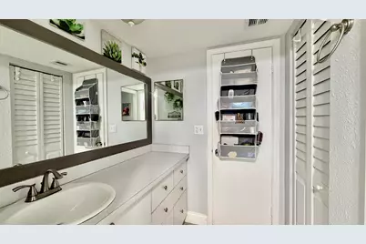 9480 Poinciana Place #201, Davie, FL 33324 - Photo 13