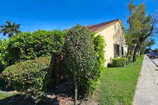 491 Springdale Cir, Palm Springs, FL 33461 - Photo 1