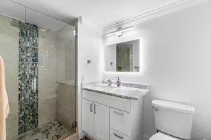34 Stratford Ln W, Boynton Beach, FL 33436 - Photo 19