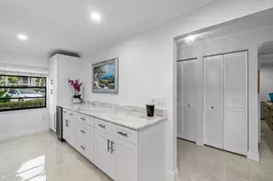 34 Stratford Ln W, Boynton Beach, FL 33436 - Photo 3