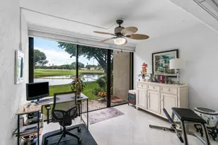 34 Stratford Ln W, Boynton Beach, FL 33436 - Photo 11