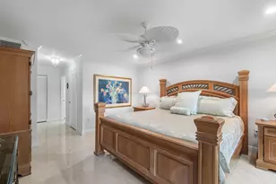 34 Stratford Ln W, Boynton Beach, FL 33436 - Photo 23