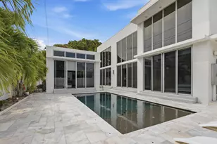 284 NE 7th St, Boca Raton, FL 33432 - Photo 5